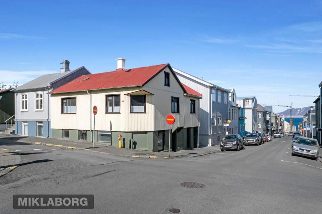 Mos Appartment Reykjavík Exteriör bild